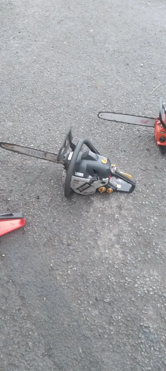 All for sale 40e each read add no offers - Image 4