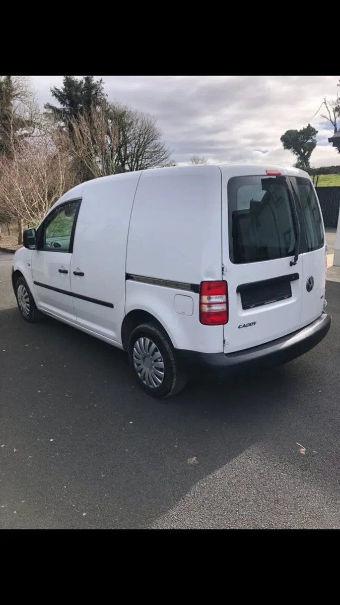 VE CADDY VAN - Image 3