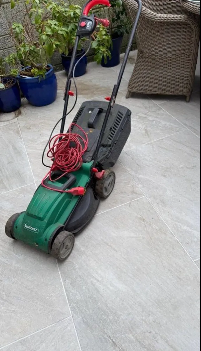 Lawn mower Bosh Qualcast - Image 1