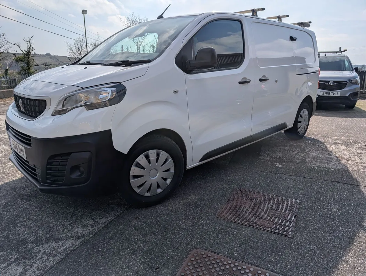 Peugeot Expert 2018 - Image 1