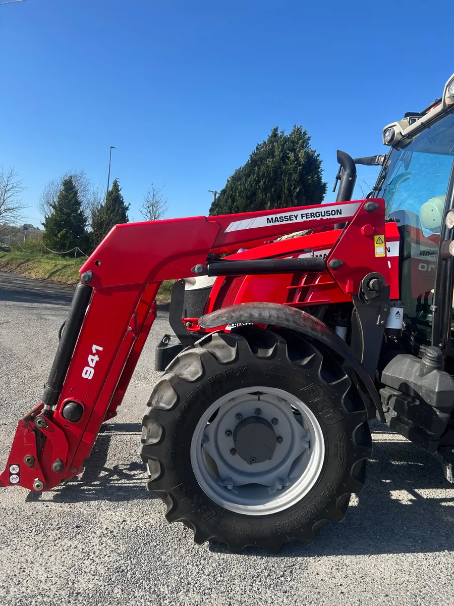 2016 Massey Ferguson 5610 with Loader - Image 4