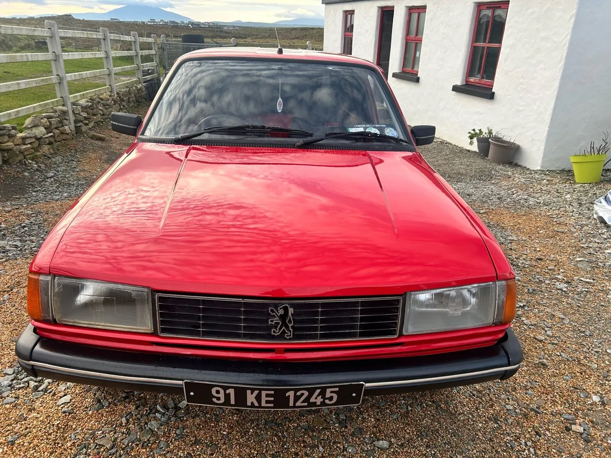 Peugeot 305 van - Image 2