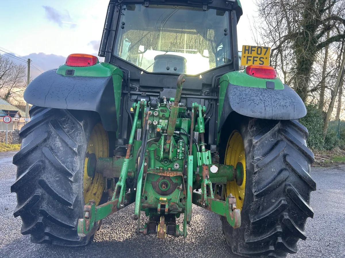 2007 John Deere 6320 2wd - Image 3