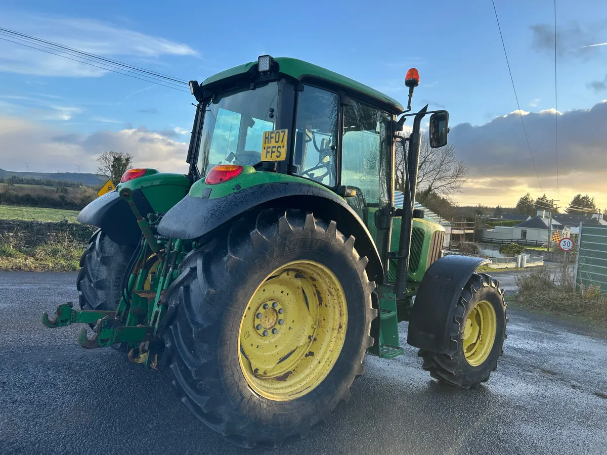 2007 John Deere 6320 2wd - Image 4