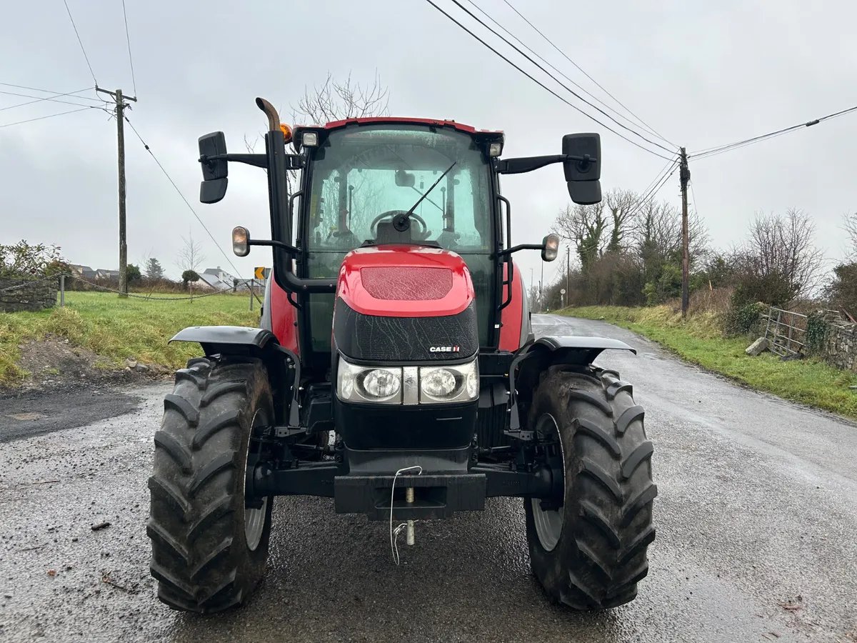 2021 Case Farmall 95C - Image 4