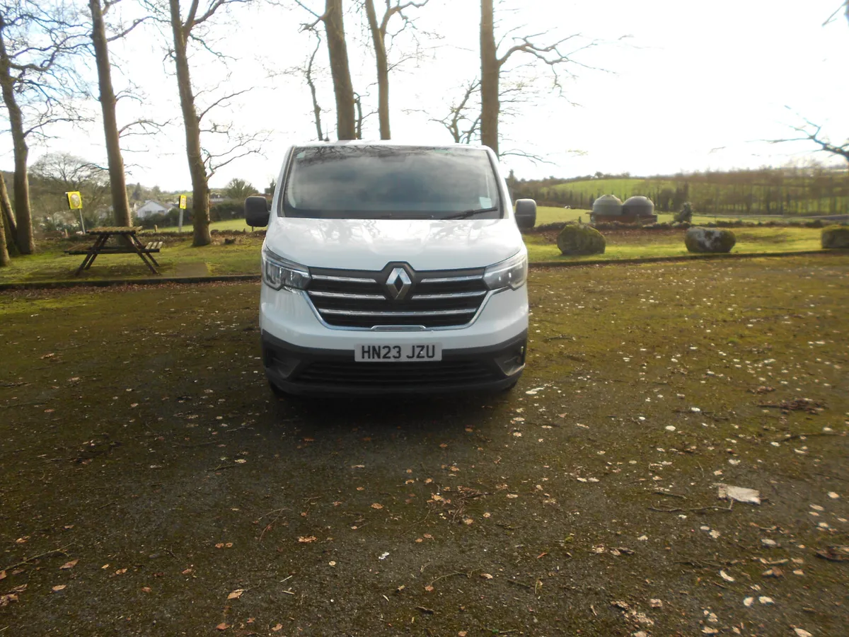 Renault Trafic 2023 - Image 2