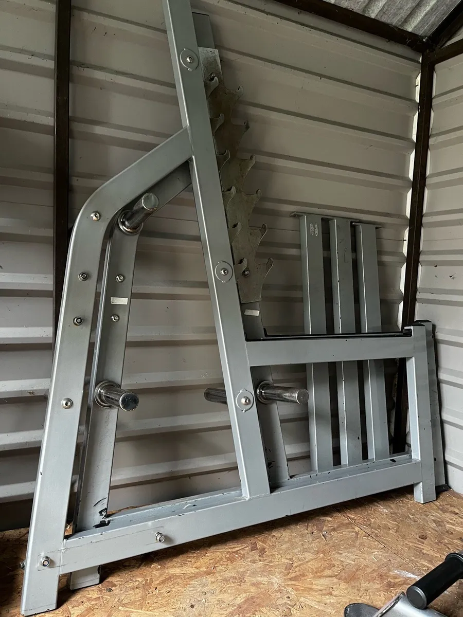 Commercial squat/bench press saw tooth rack. - Image 2