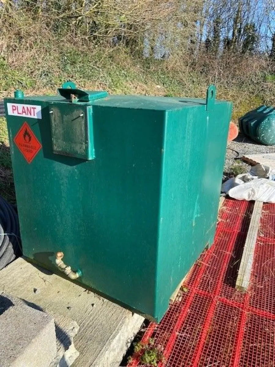 1150mm Cube Steel Oil Tank - €350