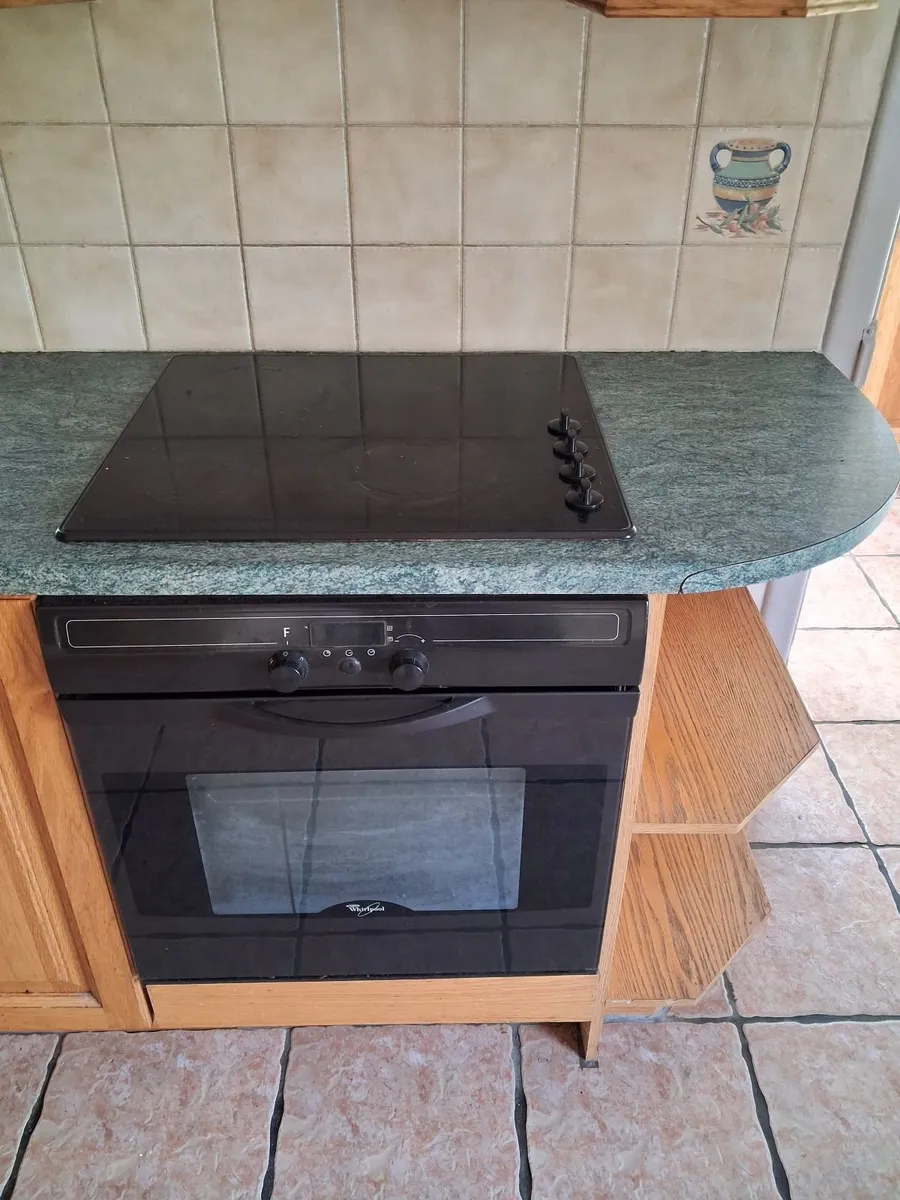 Kitchen Units. - Image 4