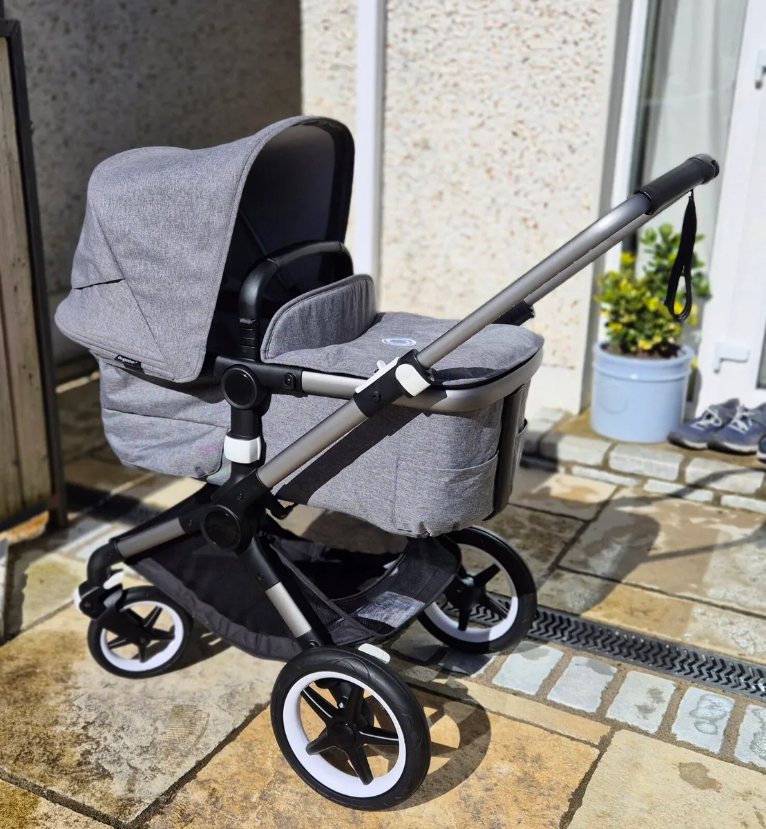 Bugaboo Fox 3 Premium Stroller – With Extras - Image 1