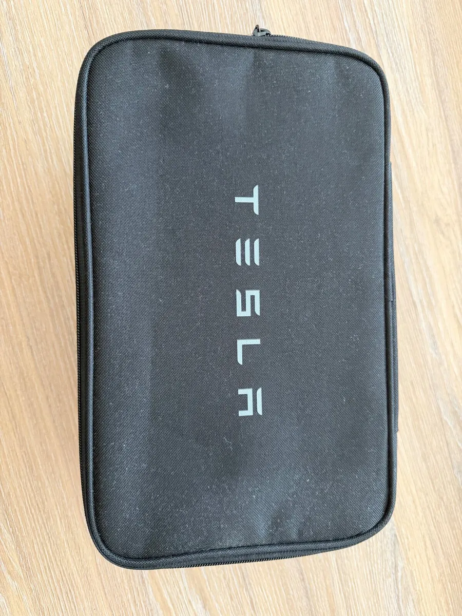 Tesla model Y tow bar - Image 1