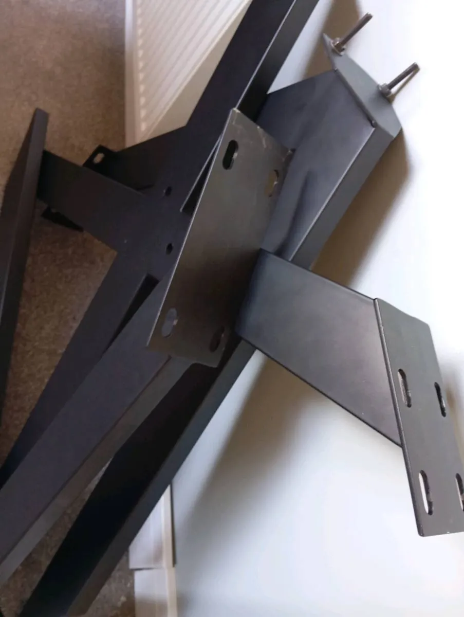 Kitchen table - Image 2