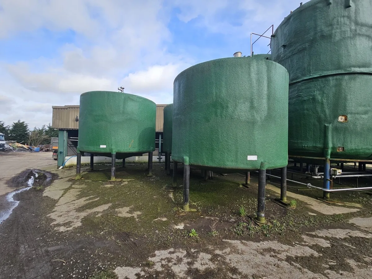 3 X 40,000L 316 Stainless Steel Tanks