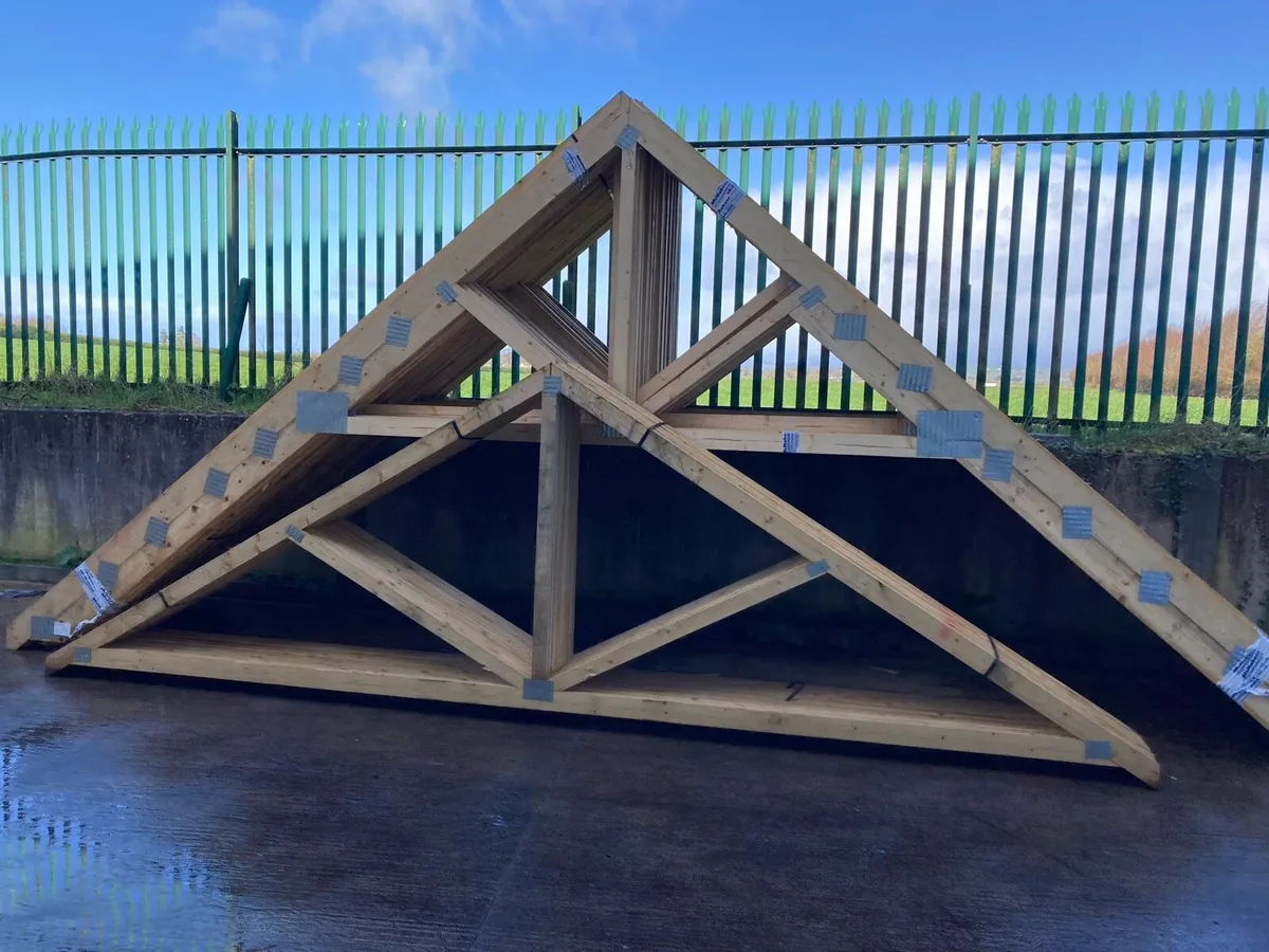 Roof trusses - Image 1