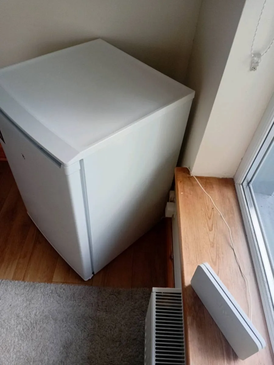 Fridge - Image 2