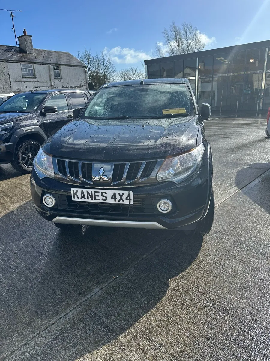 Mitsubishi l200 - Image 1
