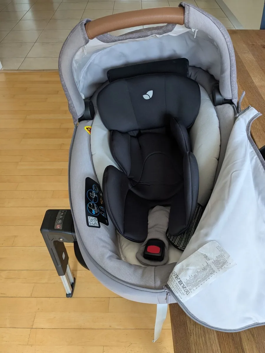 Car Seat - Image 4