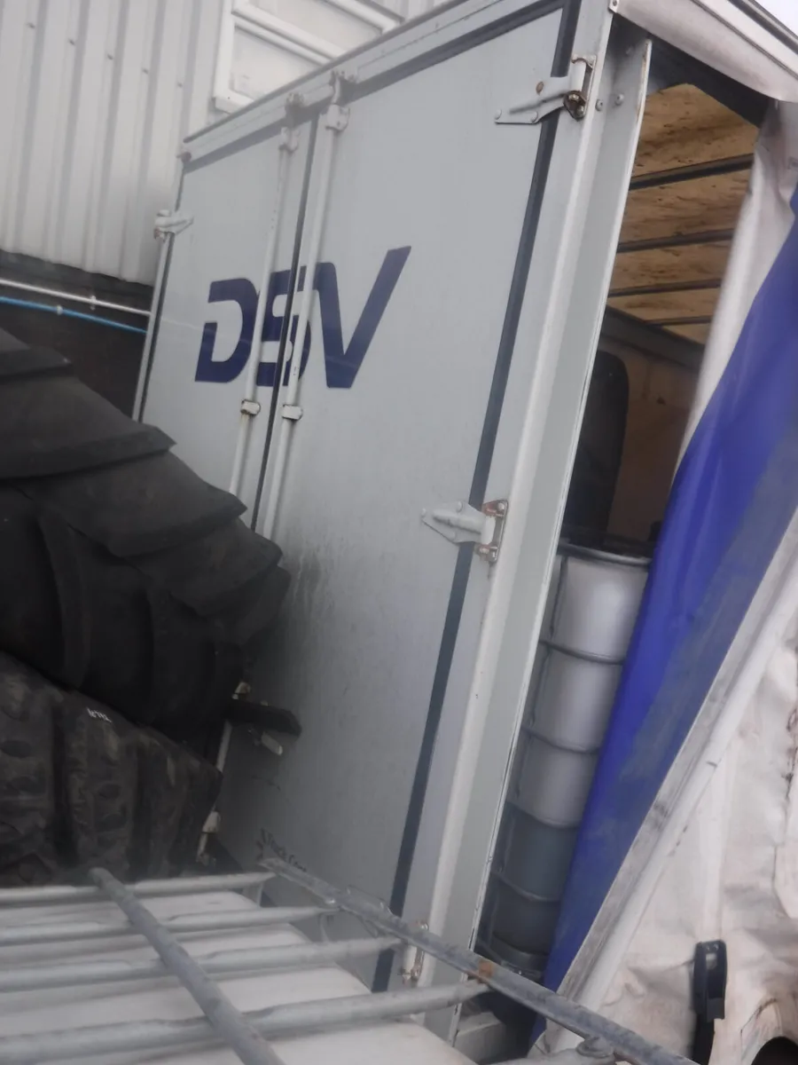 18ft curtainsided body - Image 2