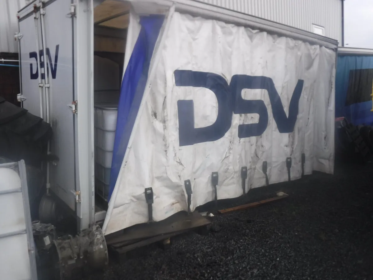 18ft curtainsided body - Image 1