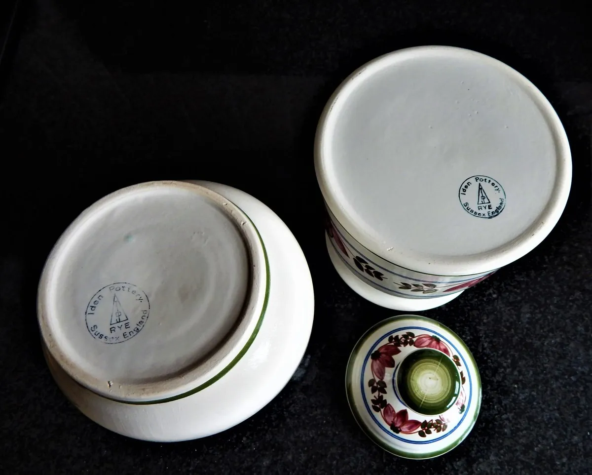 Large Iden Pottery Biscuit Barrel and Vase - Image 4