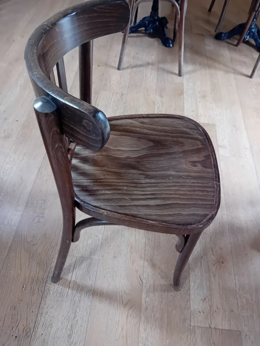 Chairs 5 euro each 17 in total tables 20 euro each - Image 2