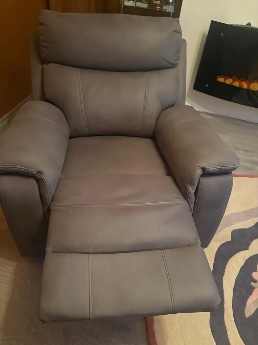 Electric Recliner Armchair - Image 2