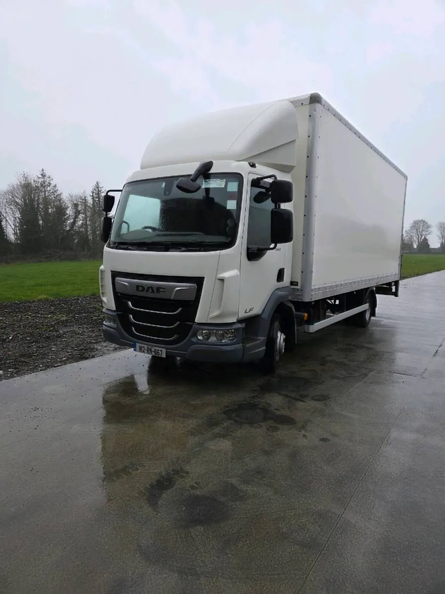 DAF 150 rigid truck - Image 1