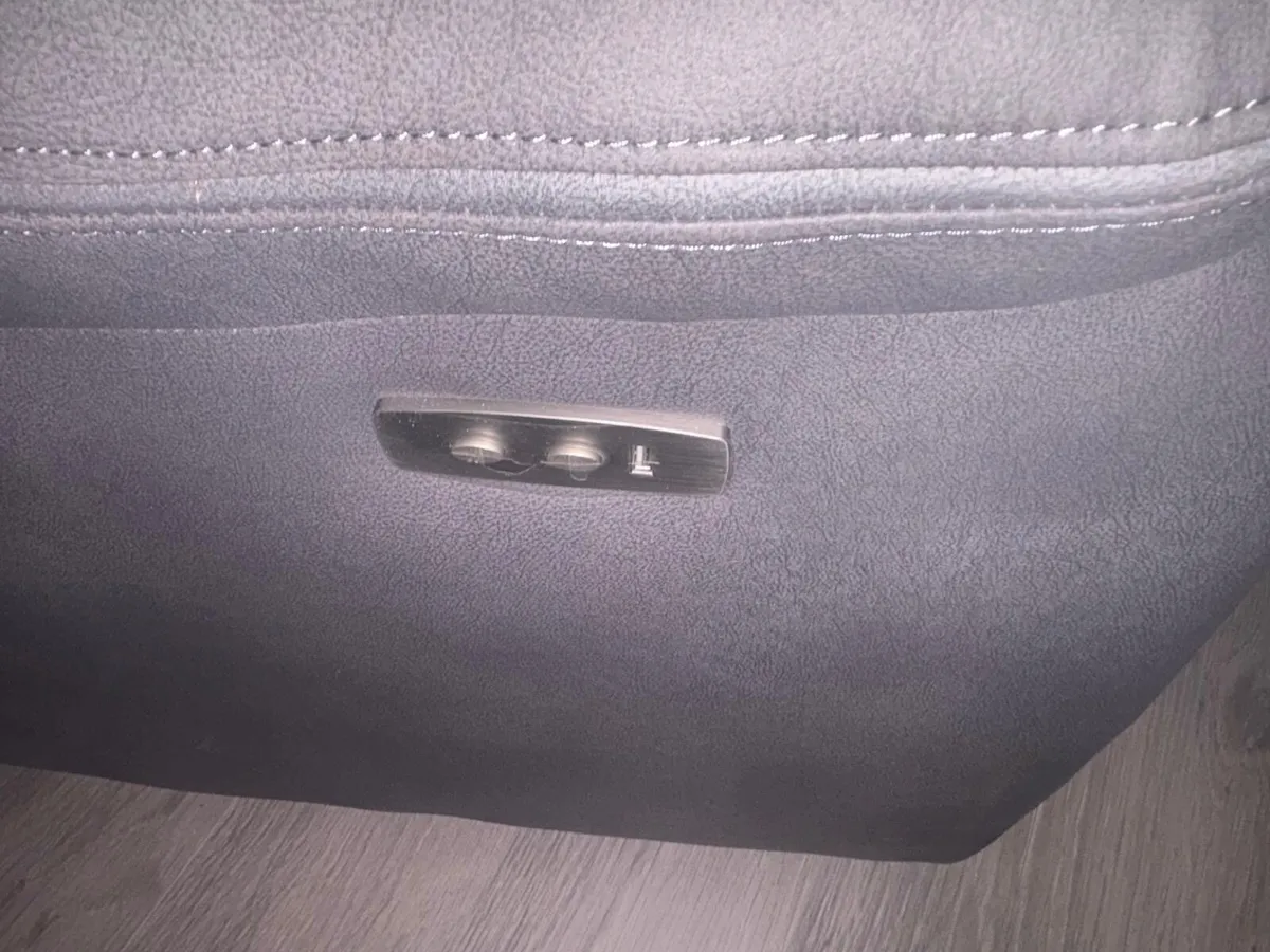 Electric Recliner Armchair - Image 3