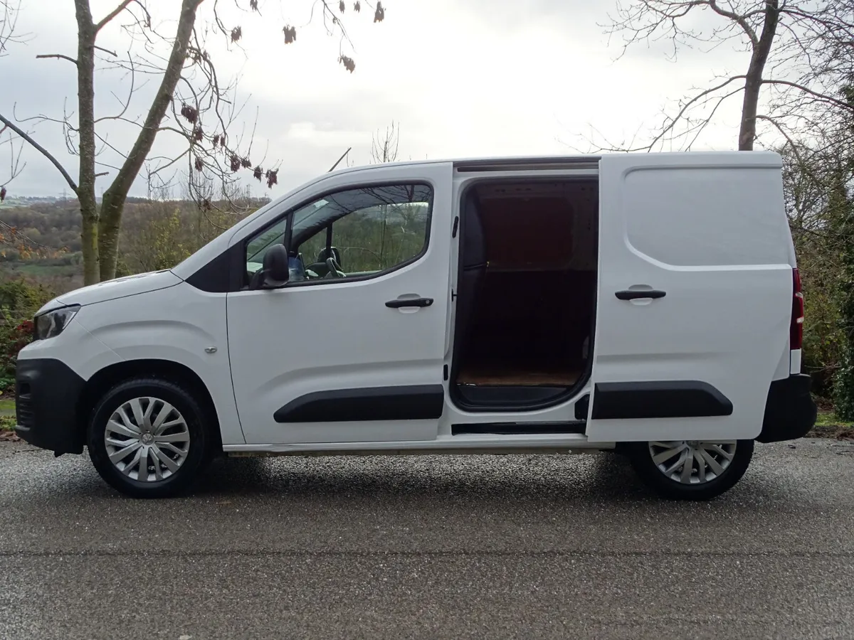 2021 Peugeot Partner Small Panel Van - Image 1