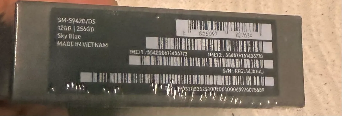 Samsung Galaxy s26 Blue Unlocked - Image 1