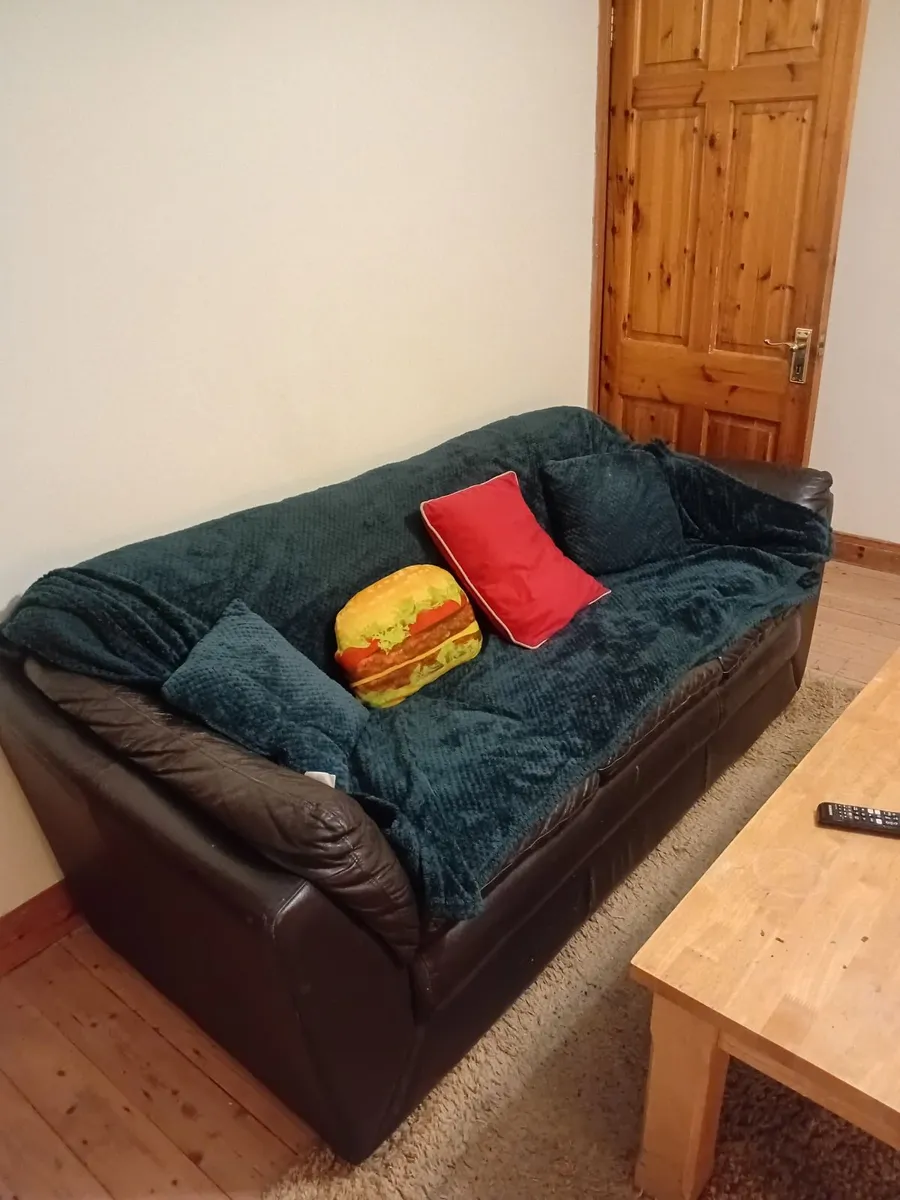 Livingroom furniture - Image 3