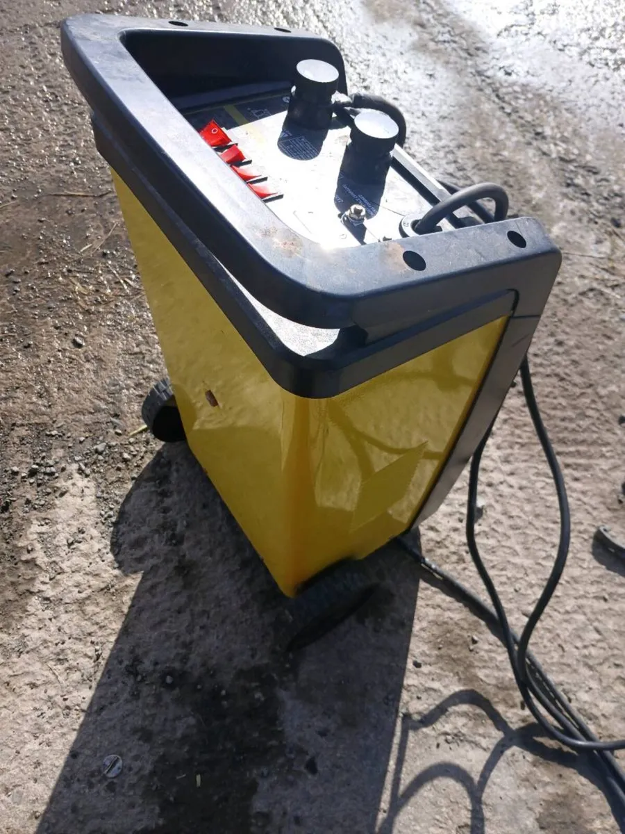 Charger/jump star - Image 2