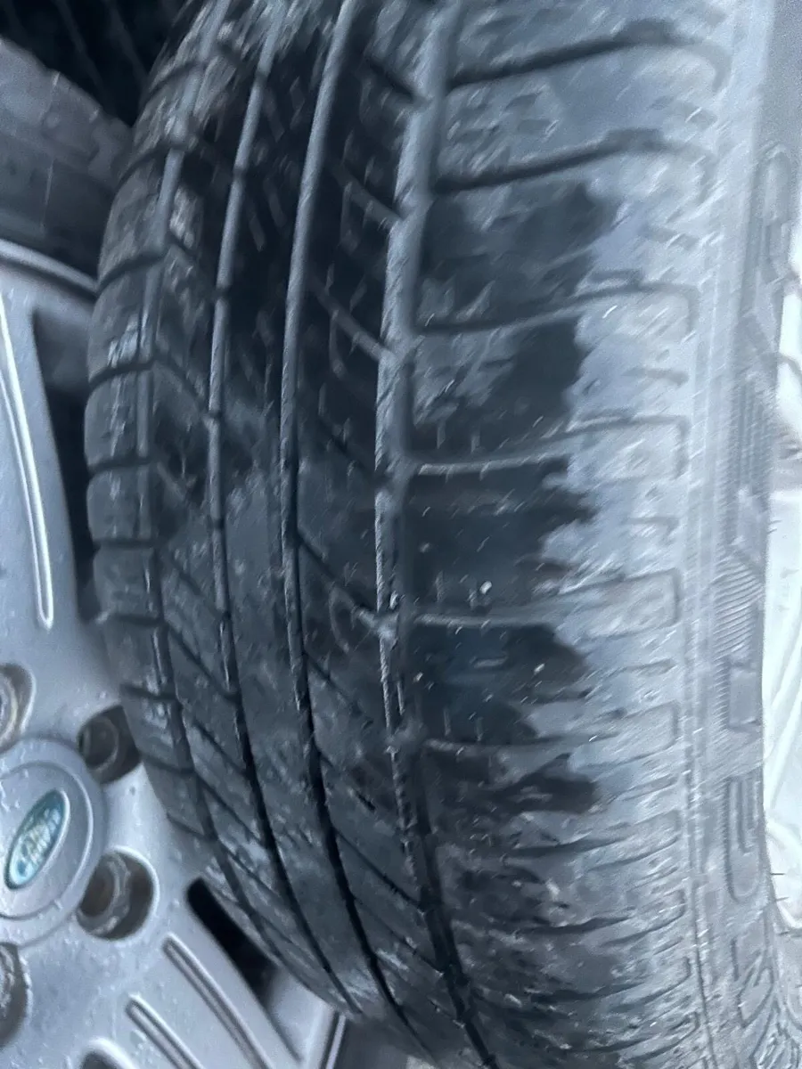 Range Rover Vogue Alloys - Image 3