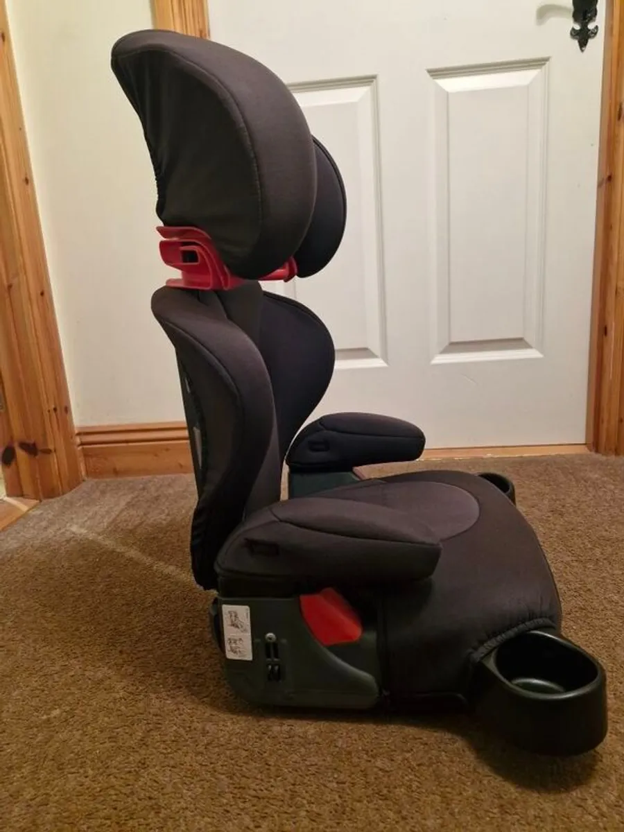 Car Seat - Image 2