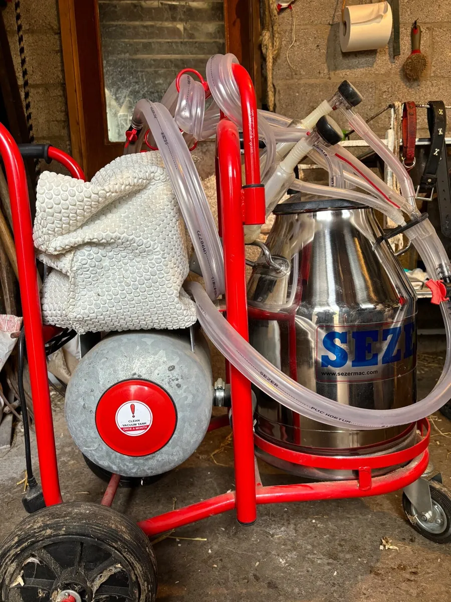 Portable Milking Machine - Image 4