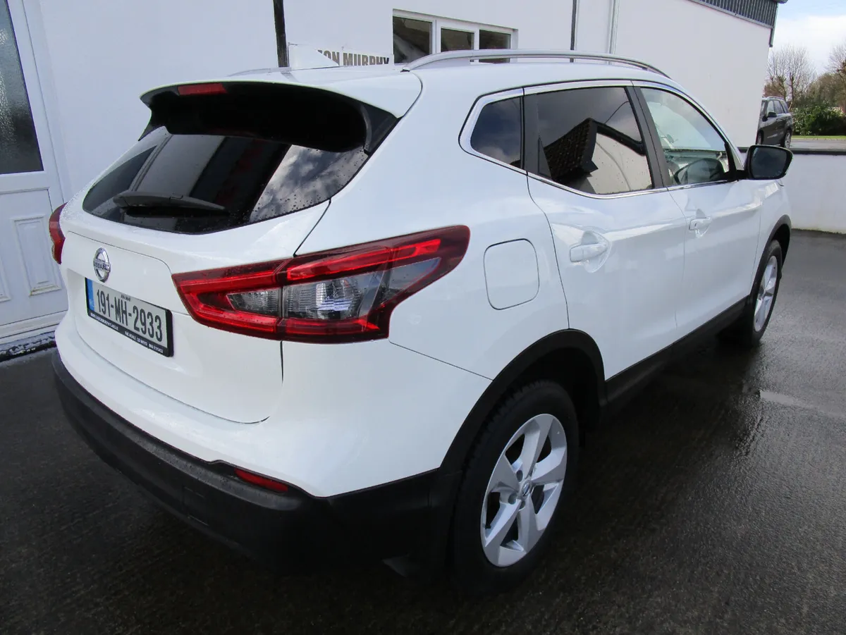 Nissan Qashqai 2019 - Image 3