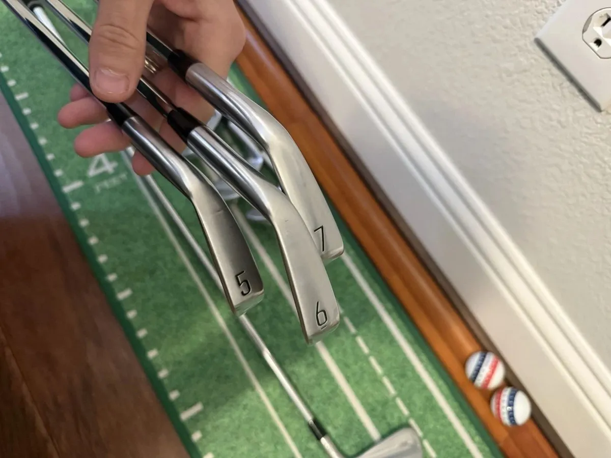 Titleist T150 2023 Men's Right-Handed - Image 3