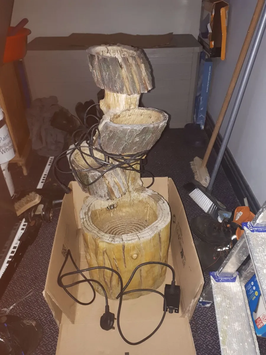 Outdoor water feature