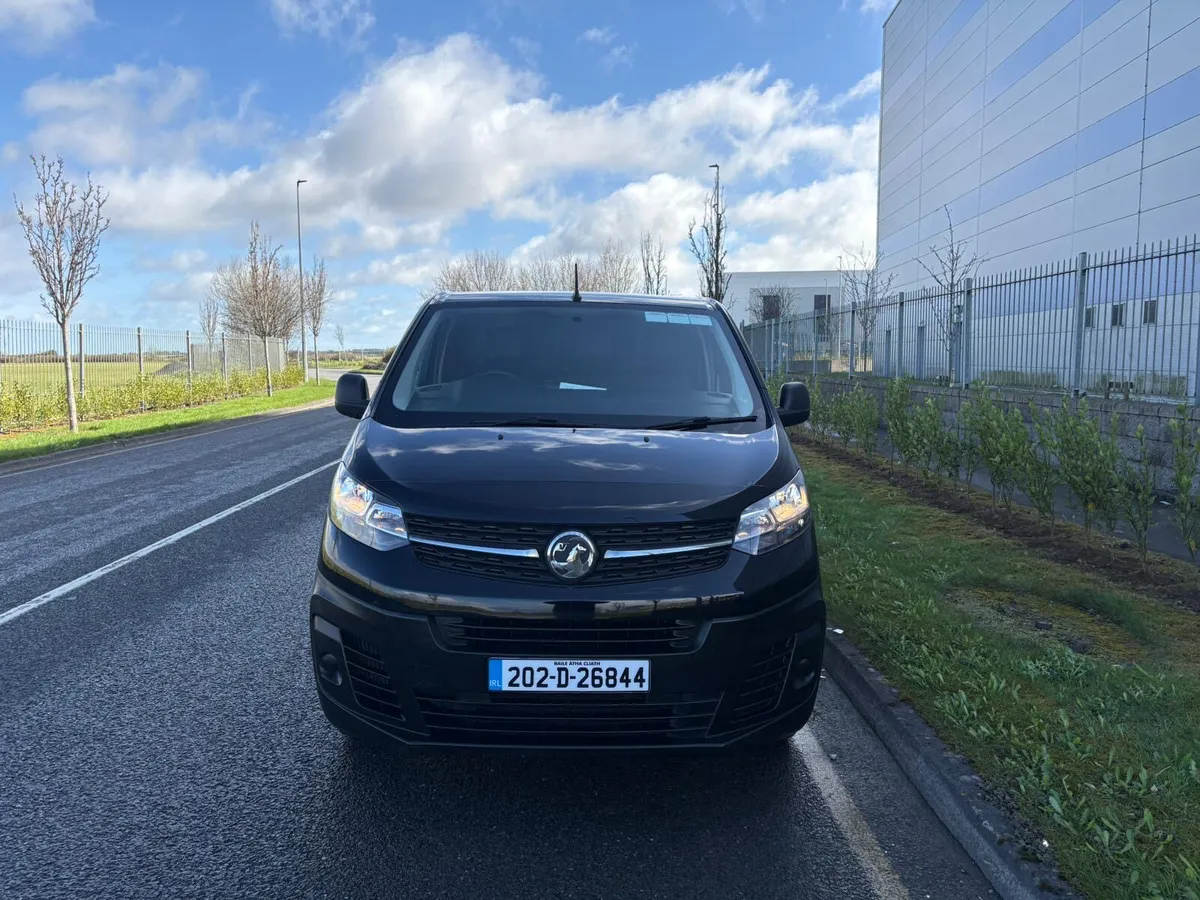 Vauxhall Vivaro 2020 1 OWNER - Image 2