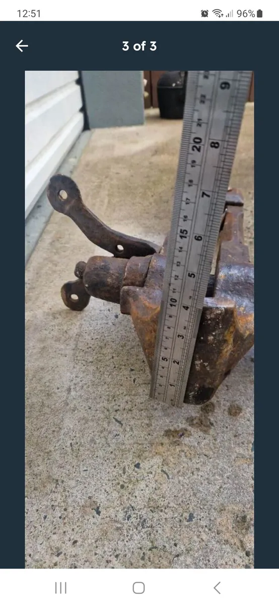 Vintage blacksmiths vice - Image 3