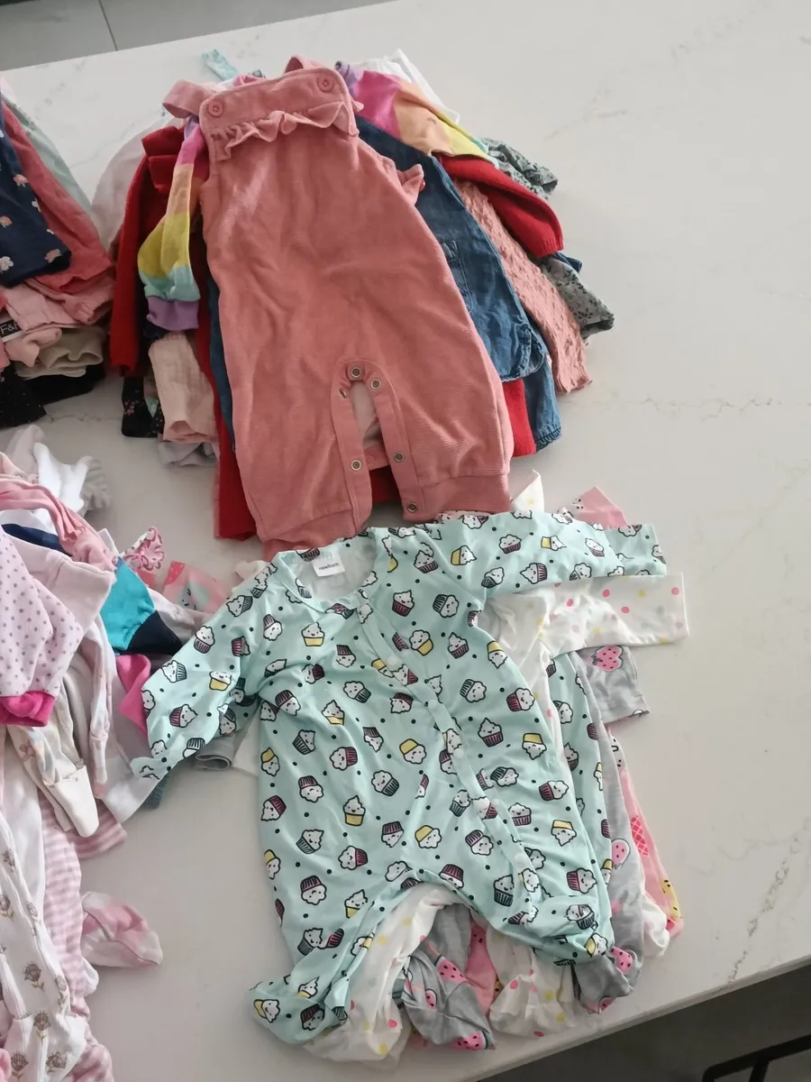 Baby clothes - Image 3