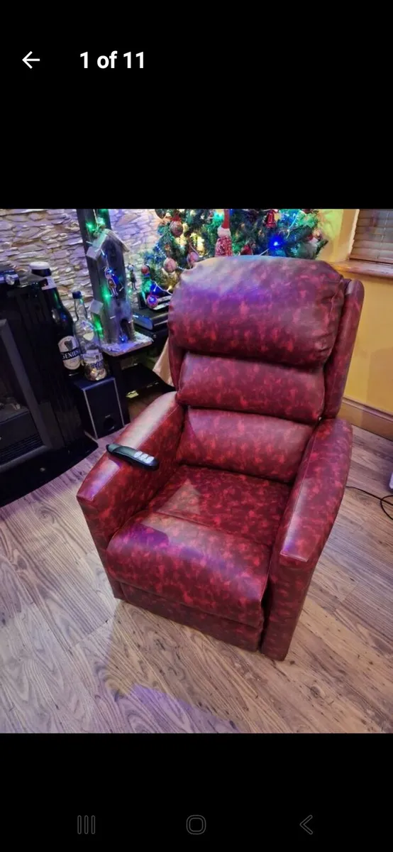 Riser recliner electric armchair - Image 1