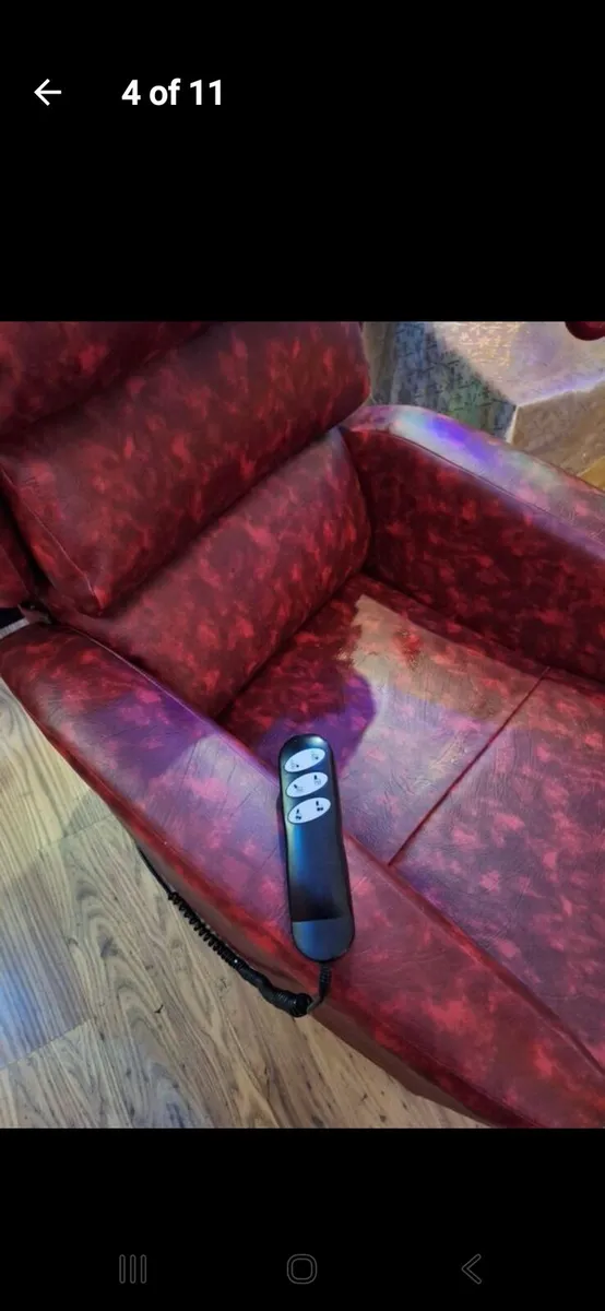 Riser recliner electric armchair - Image 4