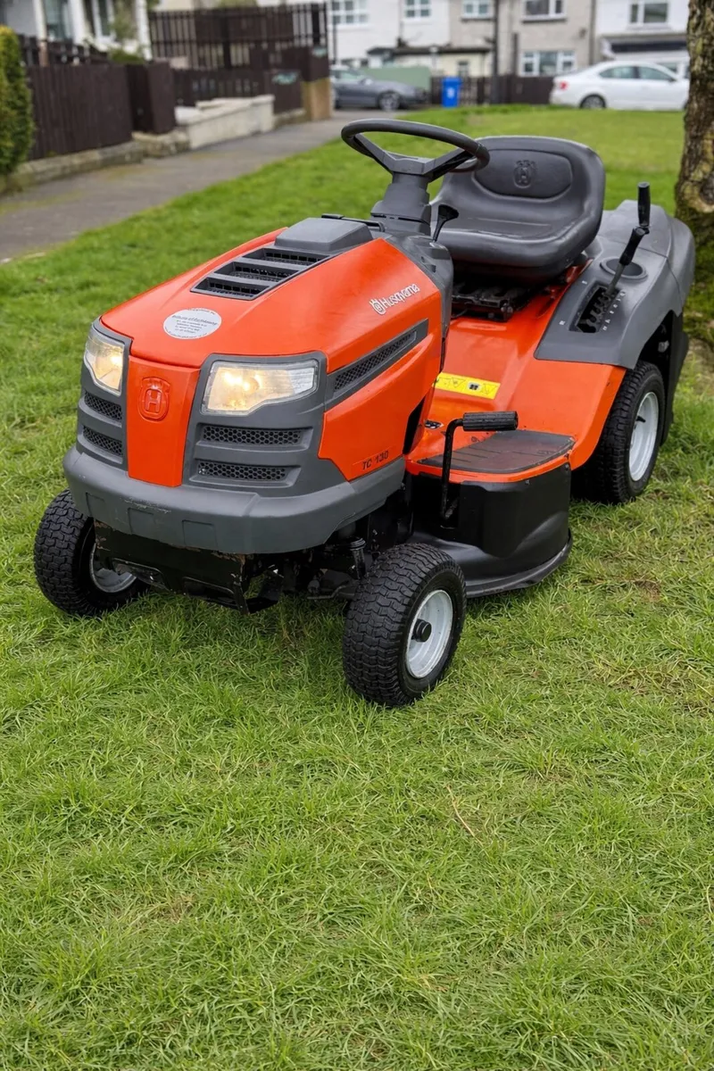 Husqvarna ride on mower - Image 1