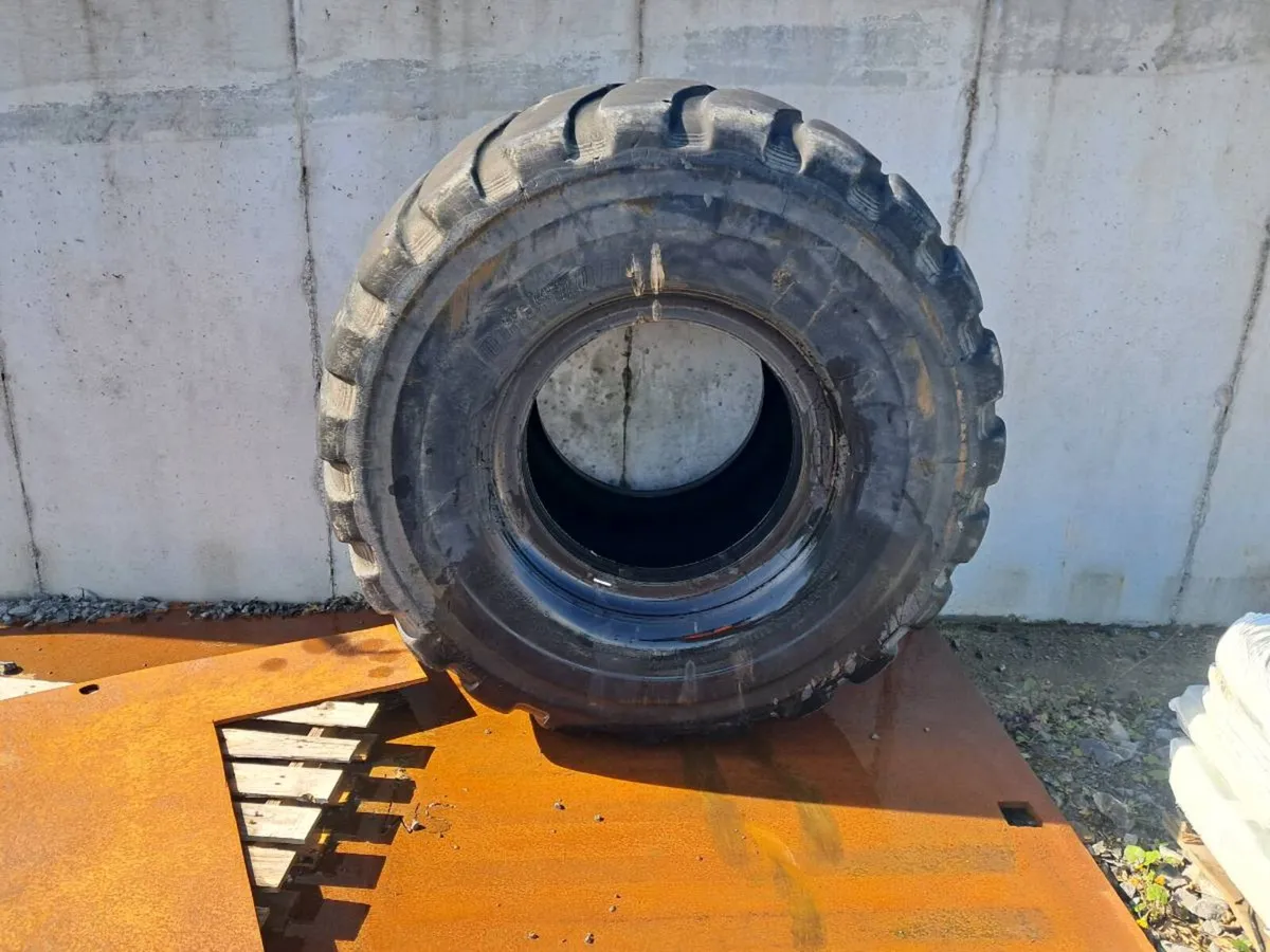 Volvo A30G Tyre - Image 1