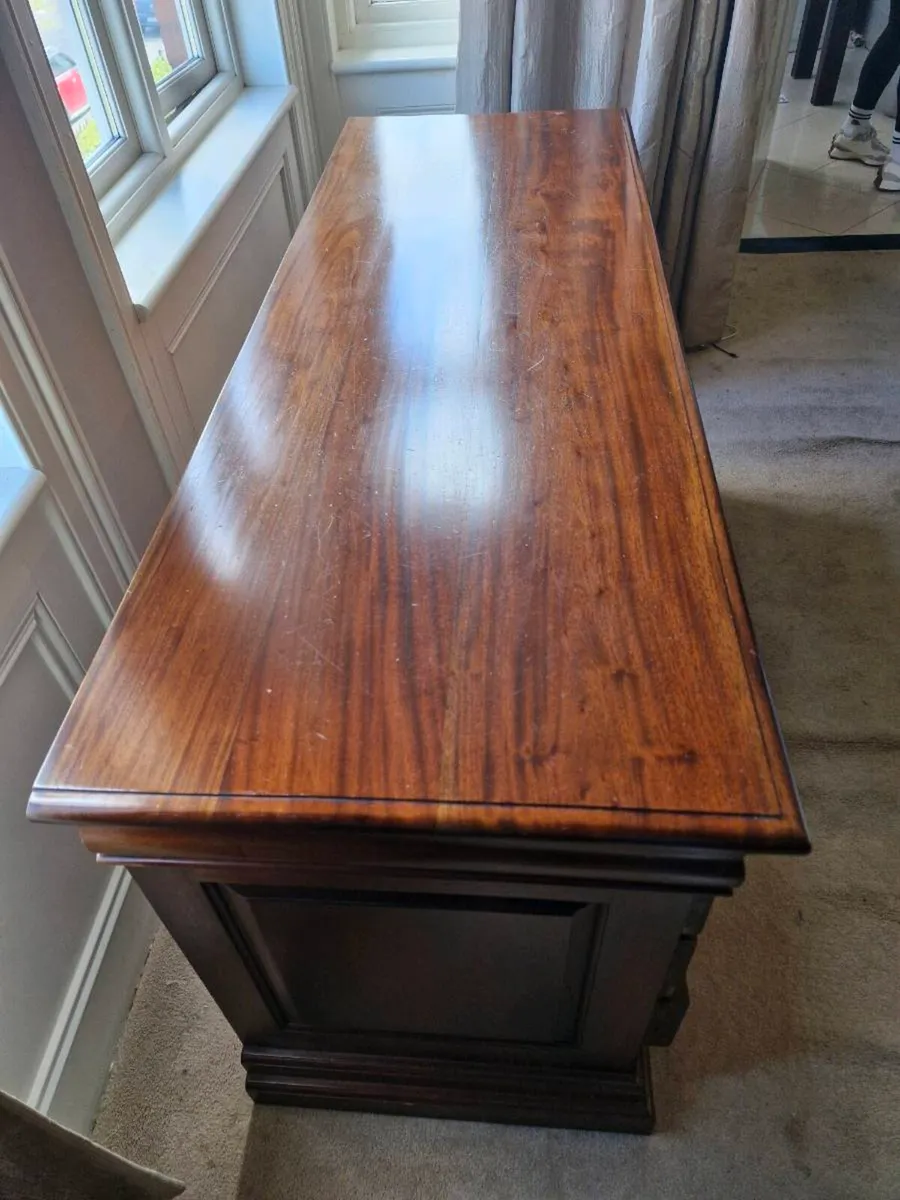 Solid Mahogany Chest Of Drawers - Image 3