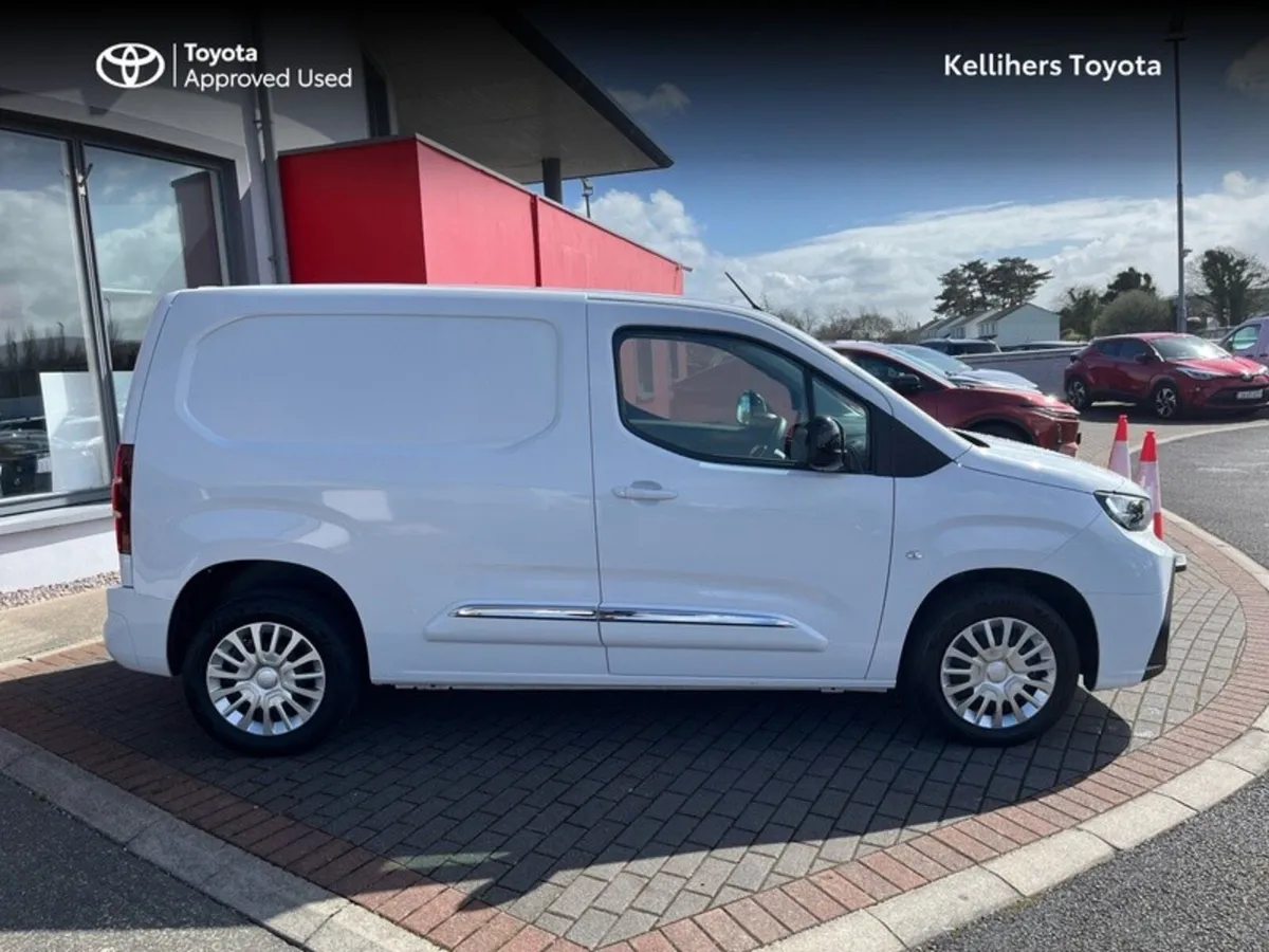Toyota Proace City CITY 1.5 GX SWB 1000KG - Image 3