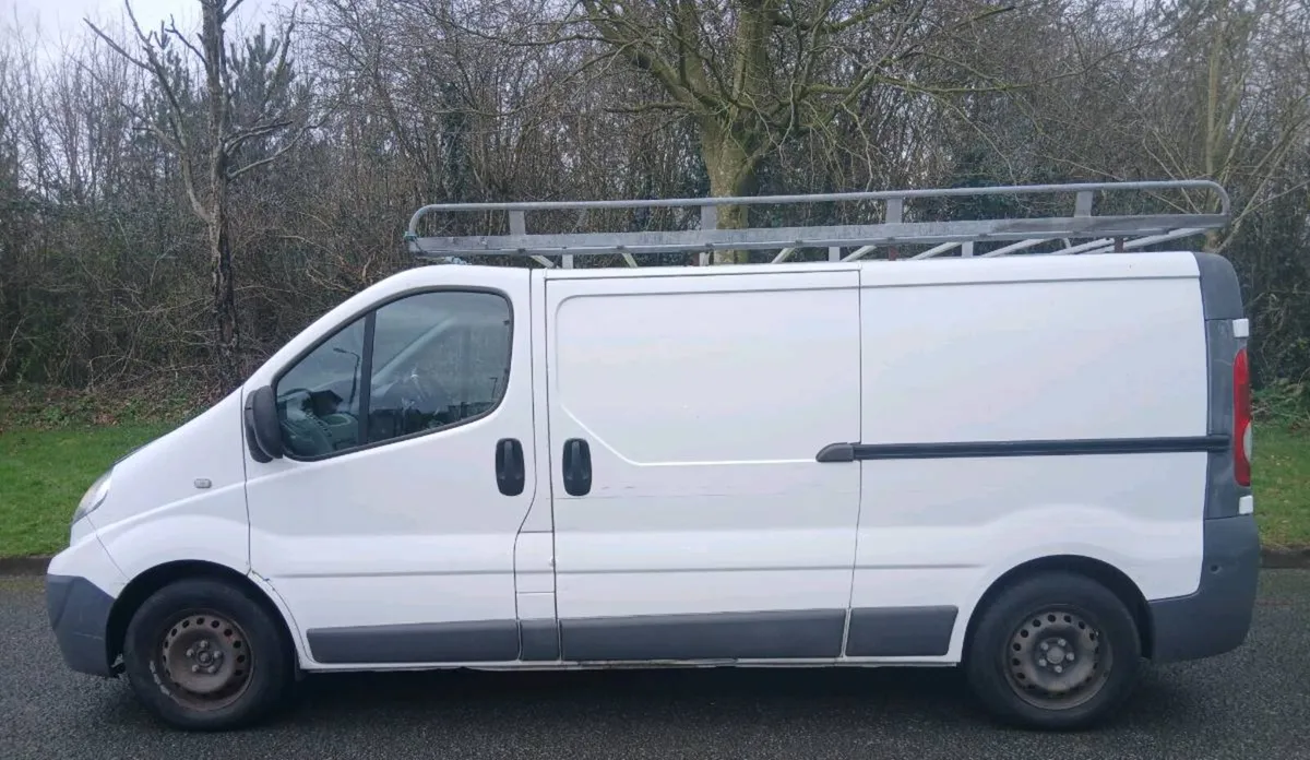 Nissan primestar - Image 2