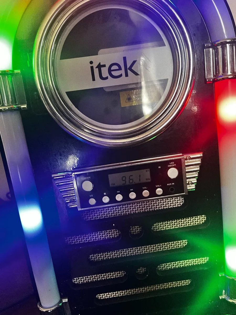 Itek cd/radio player - Image 3