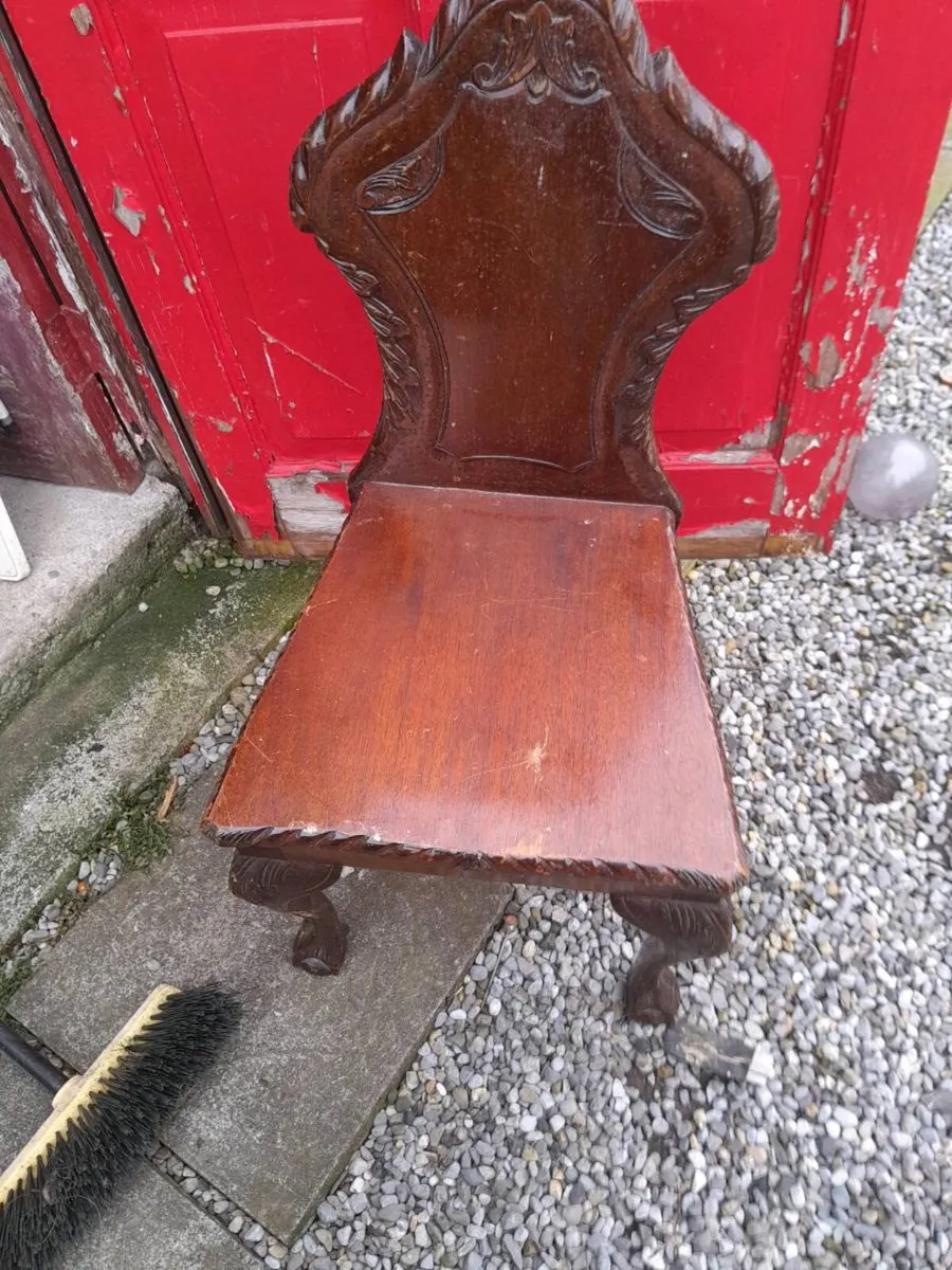 Vintage hall chairs - Image 2